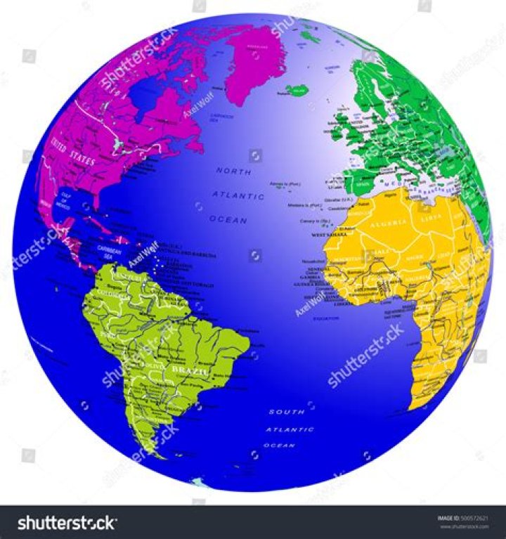 how are maps and globes similar how are they different