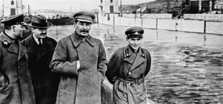 how did joseph stalin maintain power in the soviet union during the great terror?