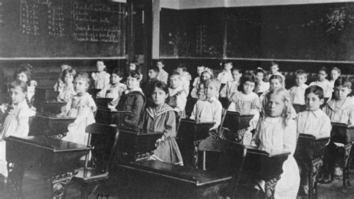 how did public education improve in the mid 1800s