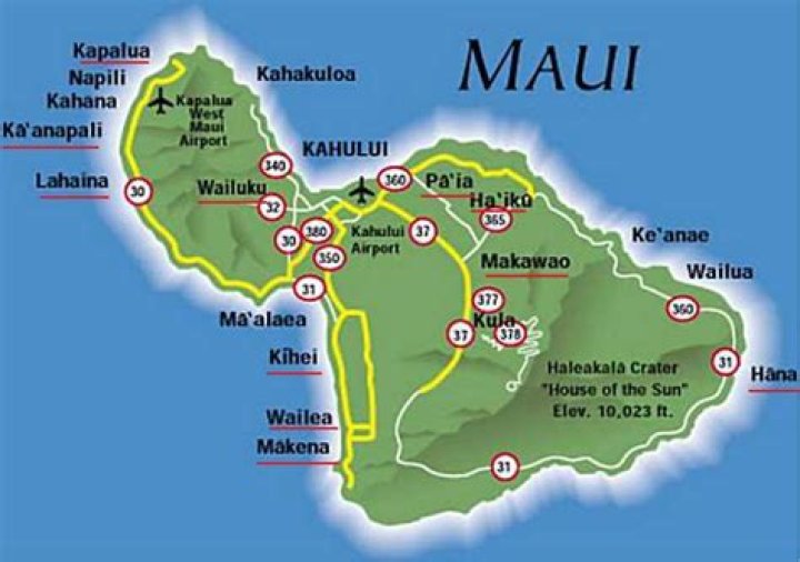 how far is maui from the big island