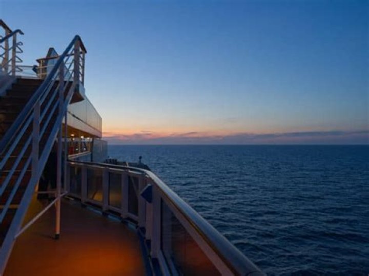 how long does it take a cruise ship to cross the atlantic
