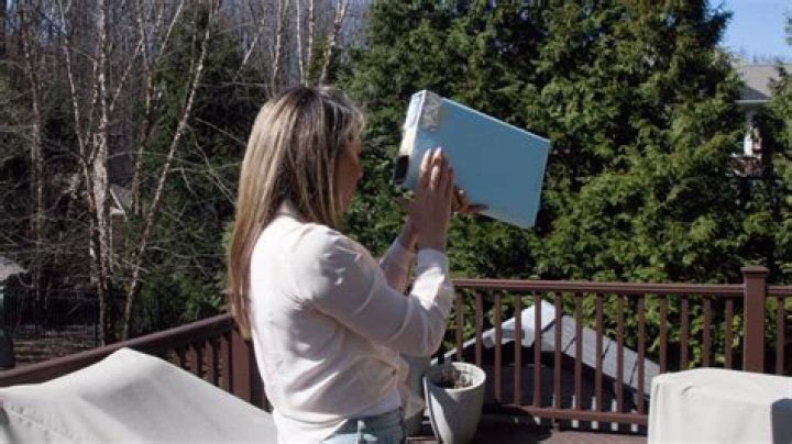 how to make a pinhole projector with a cereal box