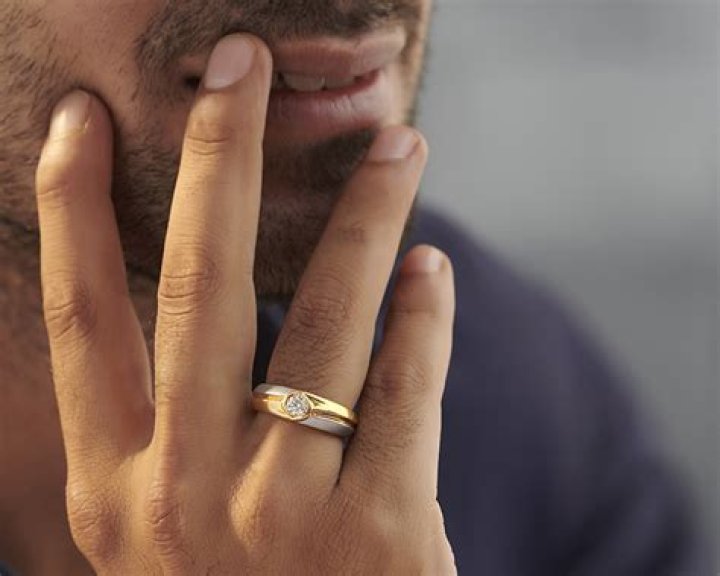 rings that break when stressed