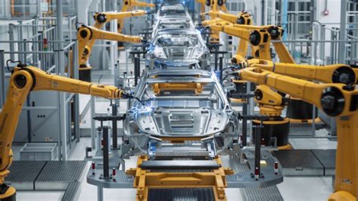 what allowed manufacturers to build away from rivers