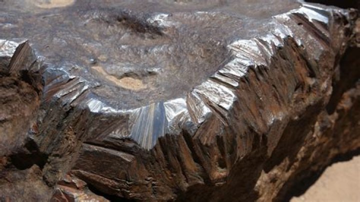 what are meteorite rings made of