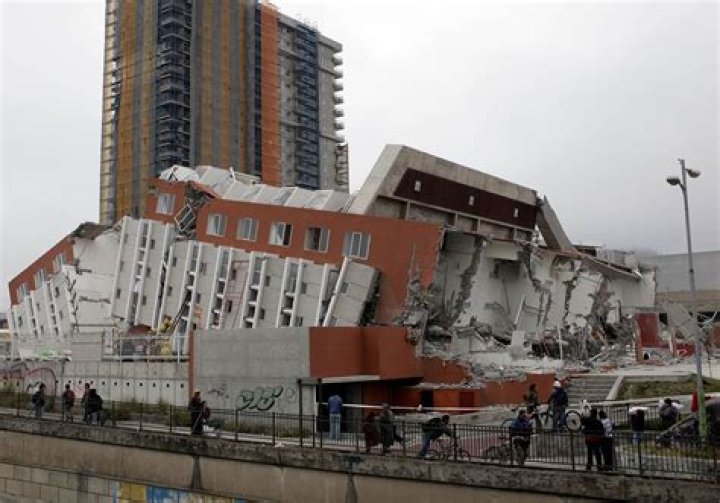 what caused the chile earthquake 2010