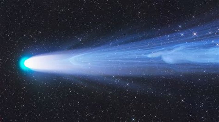 what color is a comet