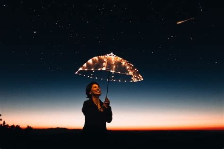 what do shooting stars symbolize