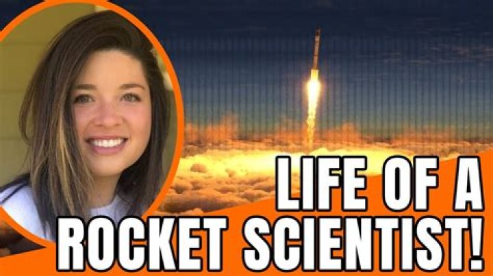 what does a rocket scientist do
