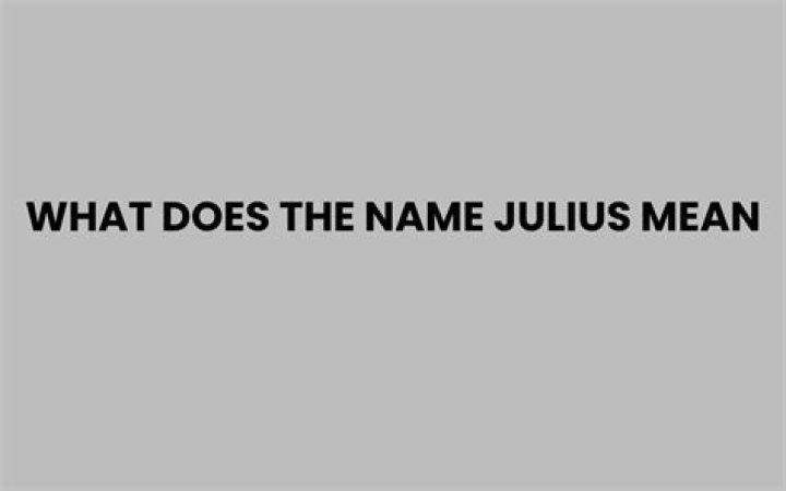 what does the name julius mean