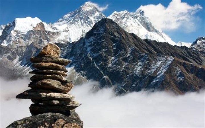 what famous mountain is in nepal