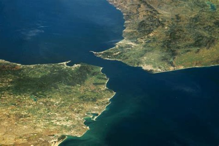 What Is A Strait In Geography?