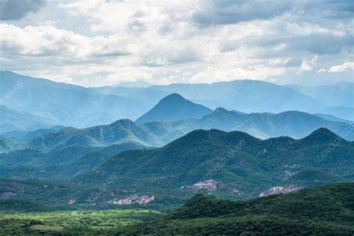 what is the main mountain range in eastern mexico