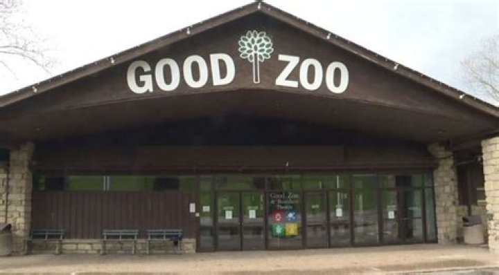 what makes a good zoo