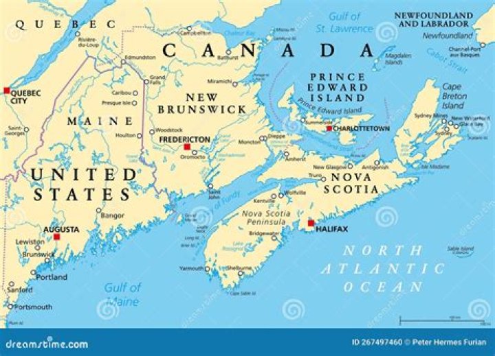 what ocean forms canada's eastern border