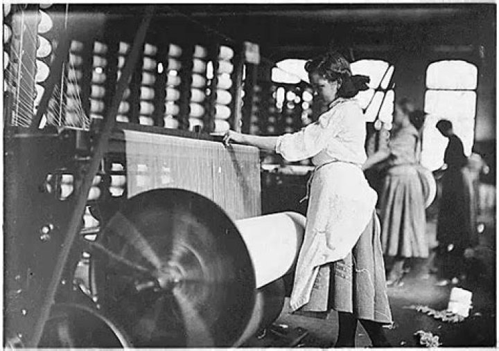 what were working conditions like in lowell mills?