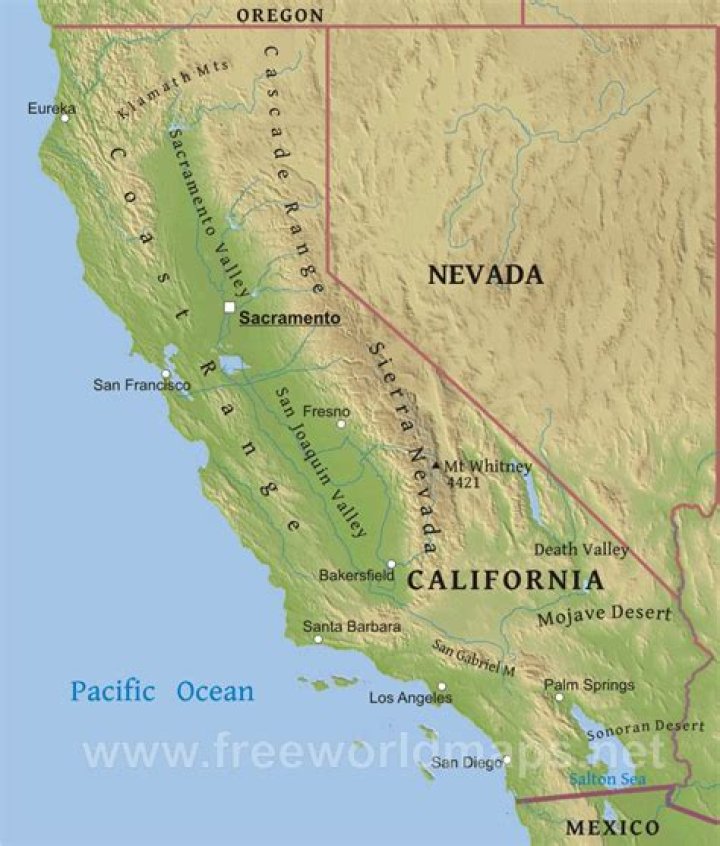 where are the sierra mountains