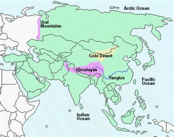 where are the ural mountains in asia