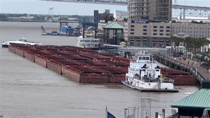 where do trash barges go