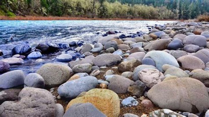 where to get river rocks near me