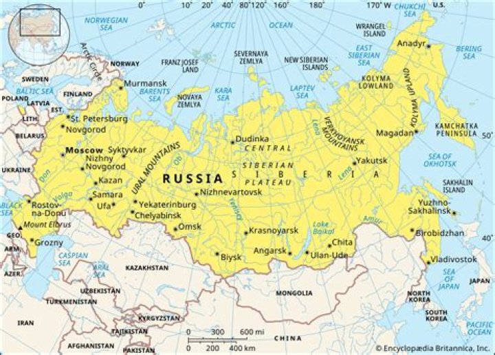 why is russia so big on the map?